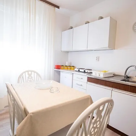 Didic Guest house *